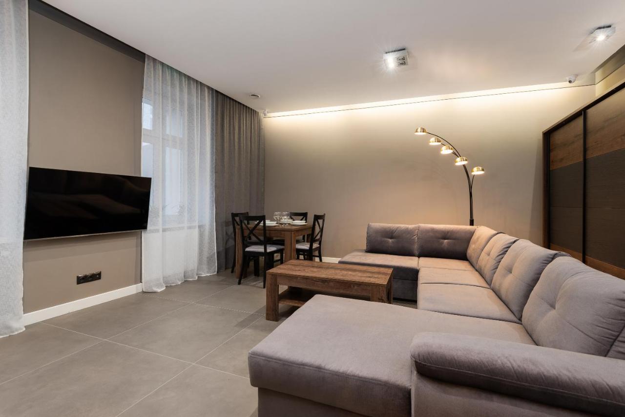 Apartament Platynowy - Centrum Gliwic Z Parkingiem Gliwice Eksteriør bilde