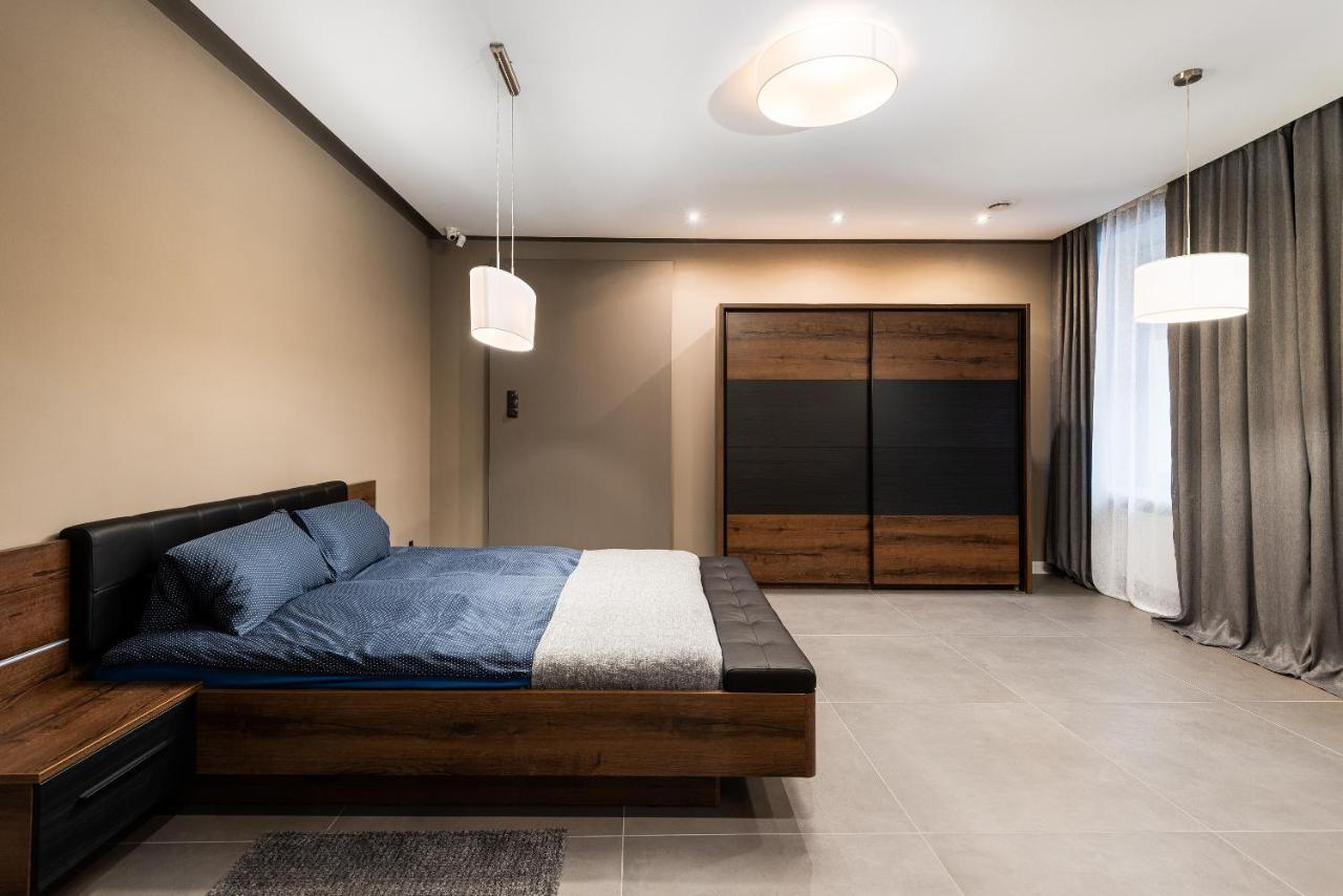 Apartament Platynowy - Centrum Gliwic Z Parkingiem Gliwice Eksteriør bilde